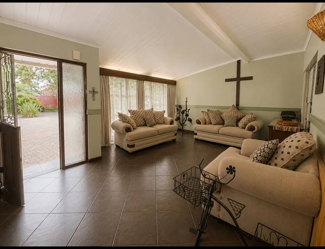 3 BEDROOM HOUSE FOR SALE IN SASOLBURG EXT 23